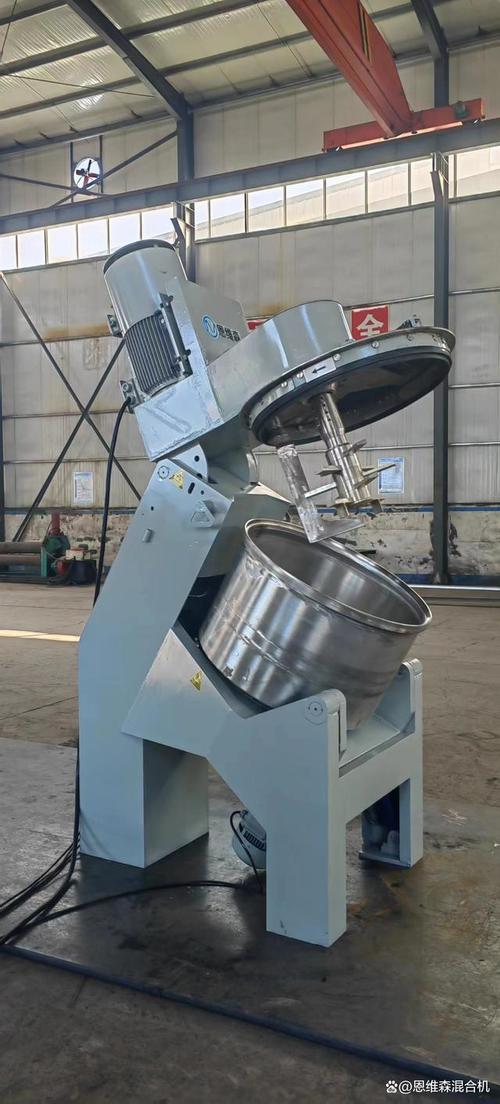傾斜式混合造粒機 實現物料均勻混合，顯著提升造粒效率的關鍵設備
